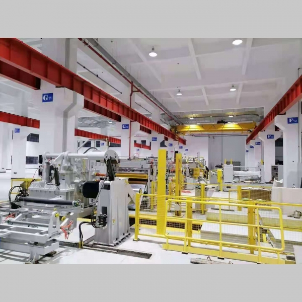 SL-1350-020 家電板分條機