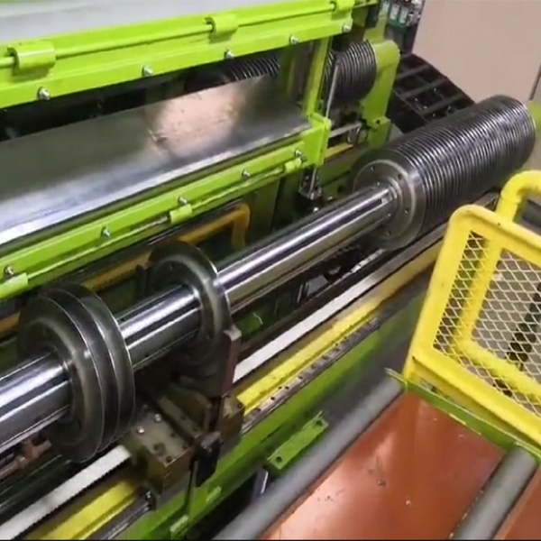 分條機自動排分隔片影片