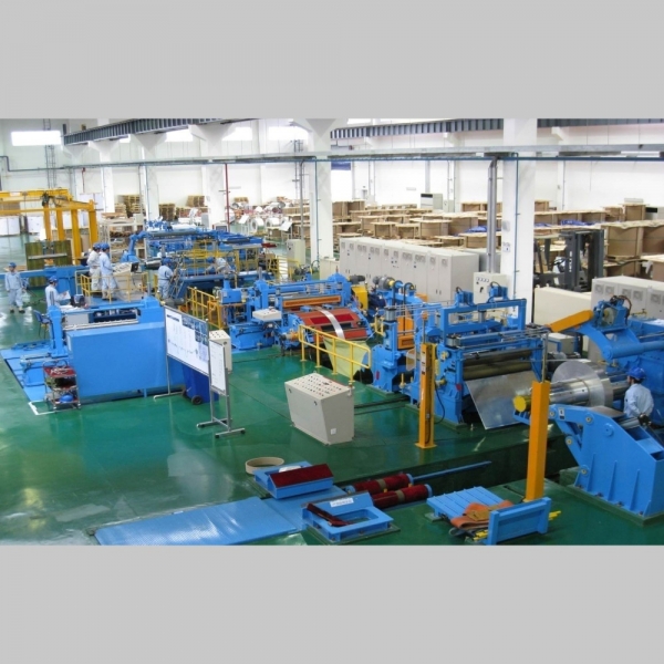 SL-04-02 鋁捲分條機